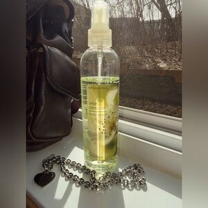 Nostalgic Pear Blossom Body Splash BBW 🍐